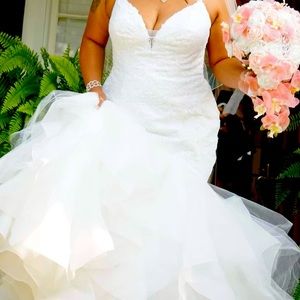 Wedding dress ivory